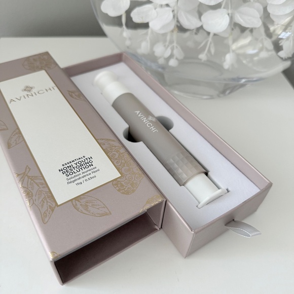 Avinichi Noni Youth Restoring Solution - Picture 4 of 4